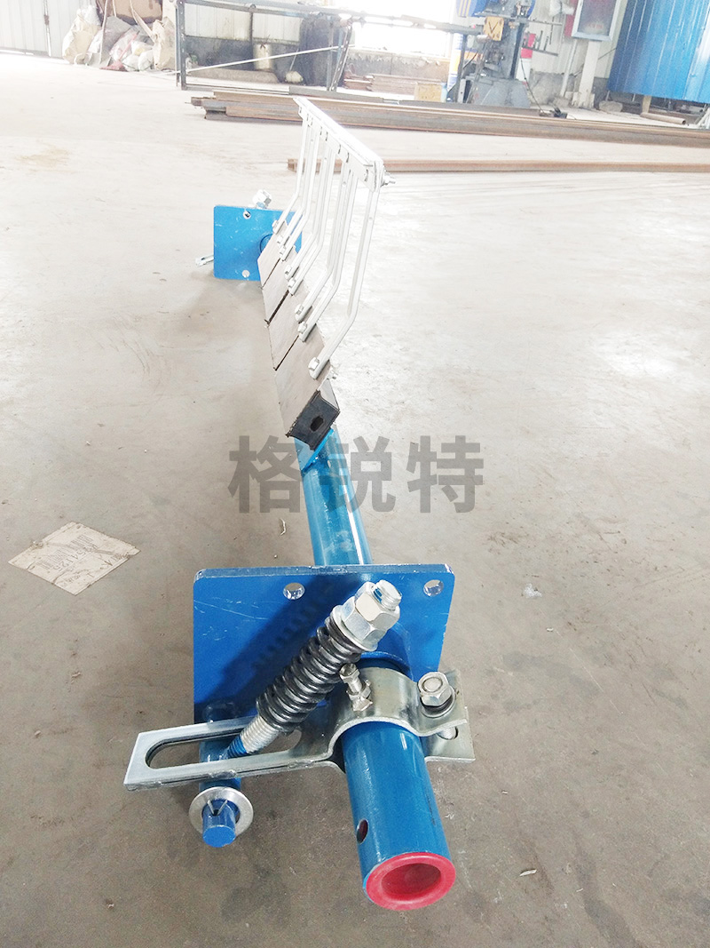 彈簧式可調(diào)節(jié)合金清掃器 彈簧式可調(diào)節(jié)合金清掃器