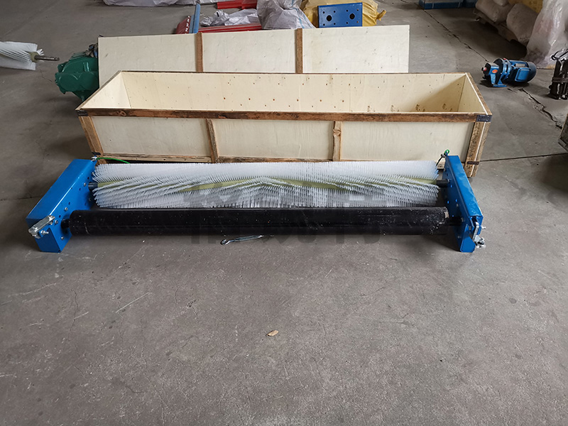 無(wú)動(dòng)力滾刷清掃器 無(wú)動(dòng)力滾刷清掃器