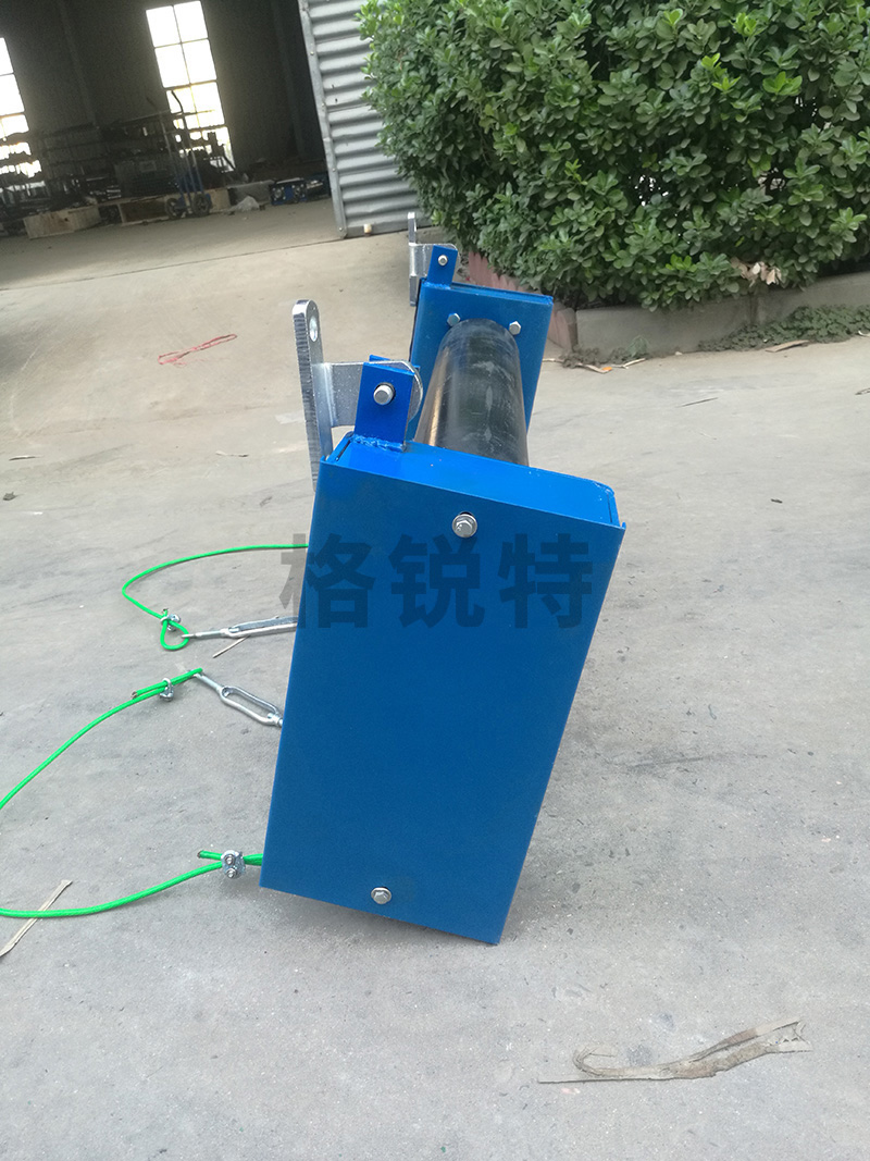 無(wú)動(dòng)力滾刷清掃器 無(wú)動(dòng)力滾刷清掃器